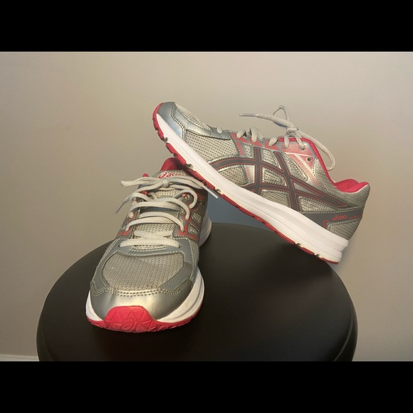 ASICS Jolt Women Size 9 T7K8N Pink/Silver - Picture 1 of 10
